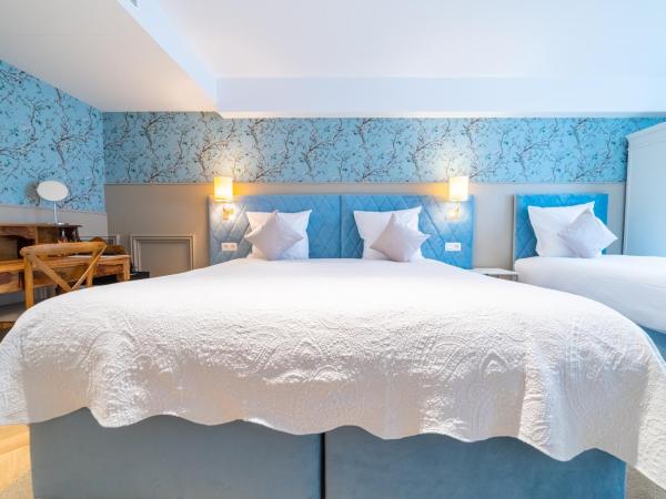 Grand Hotel Normandy by CW Hotel Collection : photo 9 de la chambre chambre triple familiale
