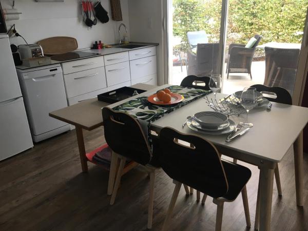 La Maison des Hérissons : photo 3 de la chambre chambre double avec patio