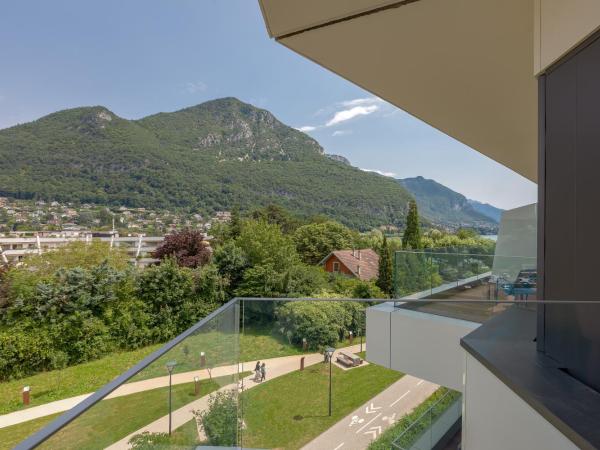 Rivage Hôtel & Spa Annecy : photo 7 de la chambre chambre prestige avec balcon - accès gratuit au spa