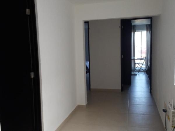 Casa Zona Iteso, Expo, Plaza del Sol, 4 habitaciones 8 huespedes / compartida : photo 5 de la chambre chambre double avec salle de bains privative