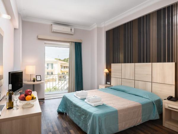 Arion Hotel : photo 2 de la chambre chambre familiale (2 adultes et 2 enfants)