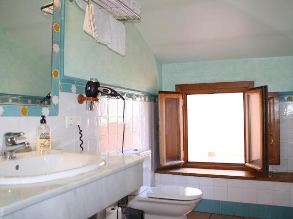 Abadía Hotel : photo 9 de la chambre chambre double ou lits jumeaux