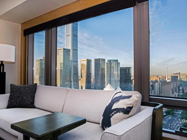 Park Hyatt Beijing : photo 2 de la chambre chambre lit king-size avec vue