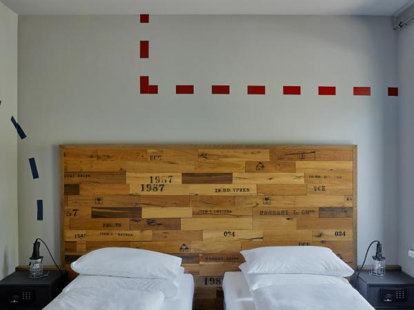 Kröger by Underdog Hotels : photo 5 de la chambre chambre double