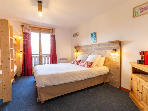 L'Escale (accès en télécabine) : photo 2 de la chambre chambre quadruple avec balcon