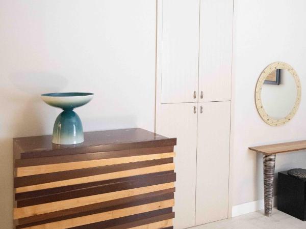 Atelier Inès Arts & Suites : photo 5 de la chambre suite junior