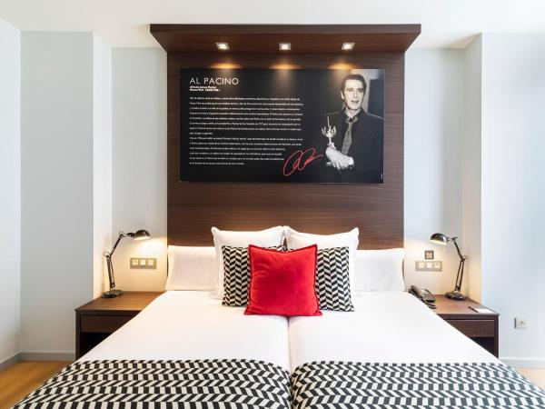 Hotel Zinema7 : photo 6 de la chambre chambre lits jumeaux