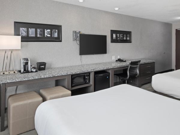 Home Inn & Suites Saskatoon South : photo 2 de la chambre chambre standard avec 2 lits queen-size