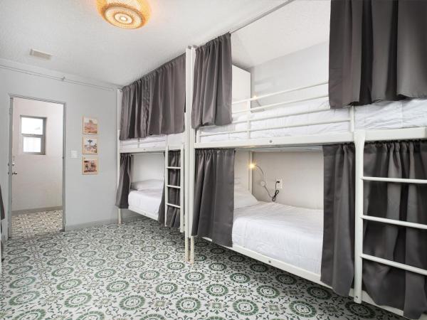 Bungalows Hostel : photo 7 de la chambre lits superposés en dortoir mixte (6 adultes)