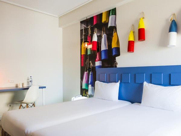 Ibis Styles Lisboa Centro Liberdade NE : photo 3 de la chambre chambre lits jumeaux