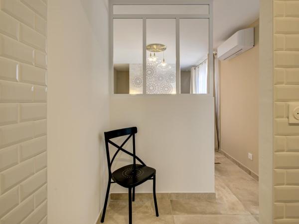 Domaine Le Courti - Adult only : photo 3 de la chambre petite chambre double