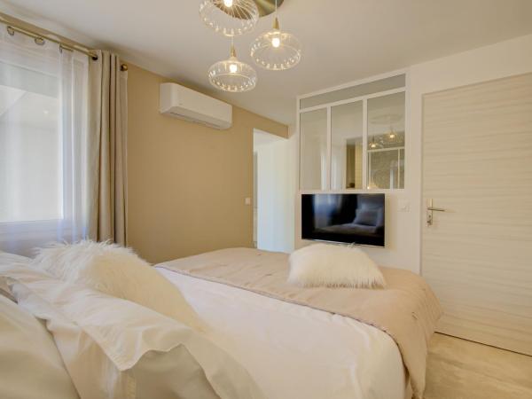 Domaine Le Courti - Adult only : photo 5 de la chambre petite chambre double