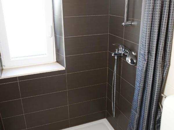 Guest House Lorenta : photo 4 de la chambre chambre double
