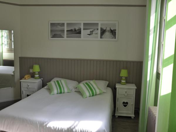 Hôtel Ttiki Etchea : photo 7 de la chambre chambre double