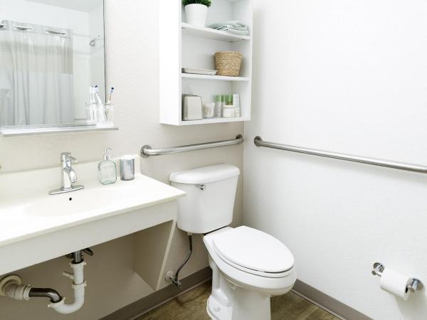 InTown Suites Extended Stay San Antonio TX - Leon Valley South : photo 3 de la chambre studio lit king-size deluxe