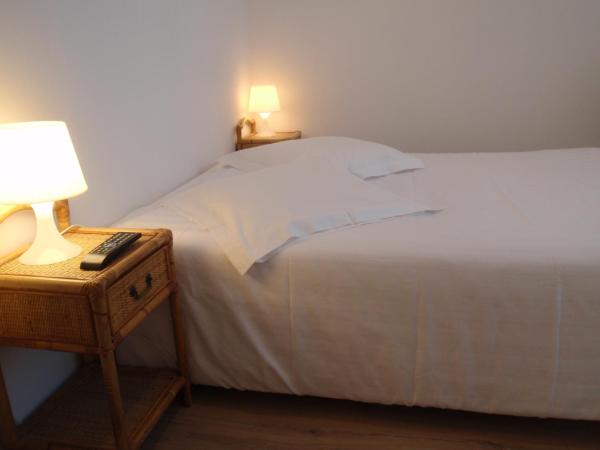 Hôtel L'Oustaou : photo 4 de la chambre appartement avec balcon - vue sur mer