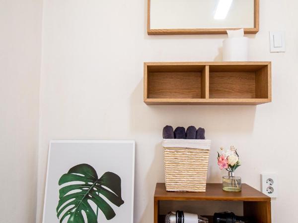 YAB-GuestHouse, FemaleOnly, ForeignOnly : photo 7 de la chambre chambre quadruple - réservée aux femmes