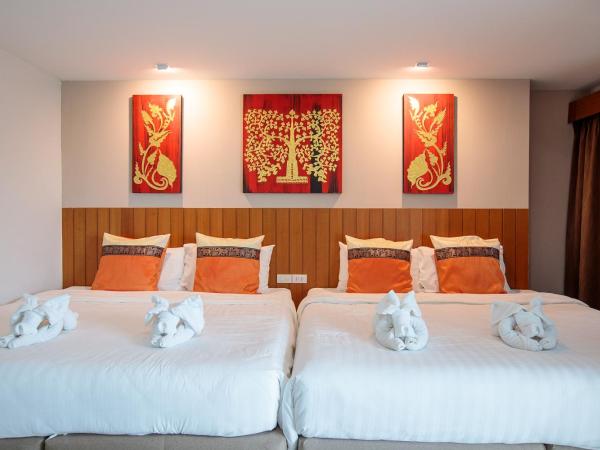 Huen Jao Ban Hotel : photo 2 de la chambre chambre familiale