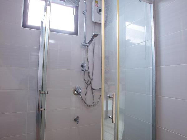 Huen Jao Ban Hotel : photo 6 de la chambre chambre familiale deluxe