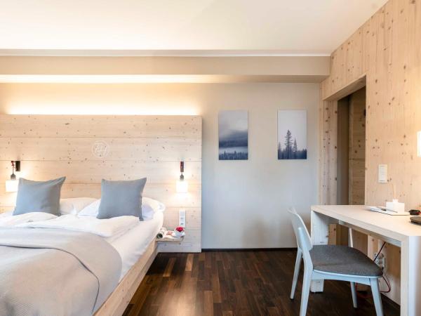 Feldmochinger Hof : photo 4 de la chambre chambre double deluxe avec balcon