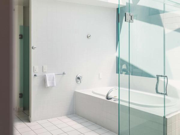 Rydges Formosa Auckland Golf Resort : photo 9 de la chambre villa king supérieure 