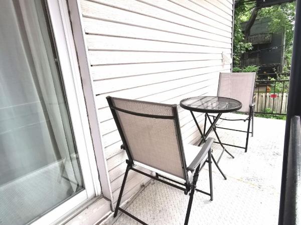 Accueil Chez Francois : photo 6 de la chambre chambre double ou lits jumeaux supérieure - vue sur jardin