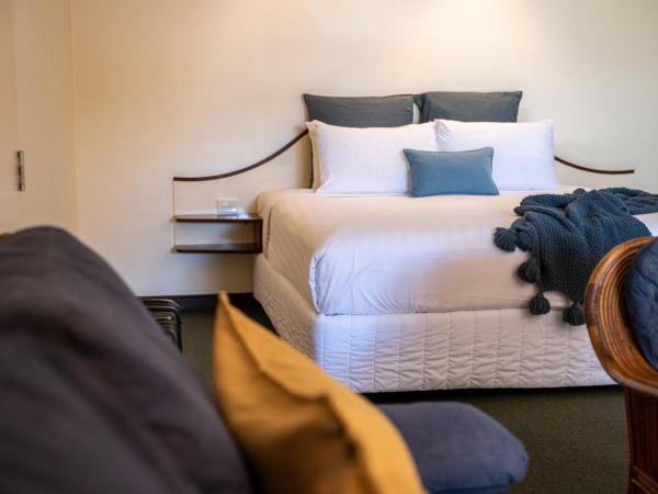 Beach Hotel Resort : photo 2 de la chambre suite lit king-size classique avec vue sur mer