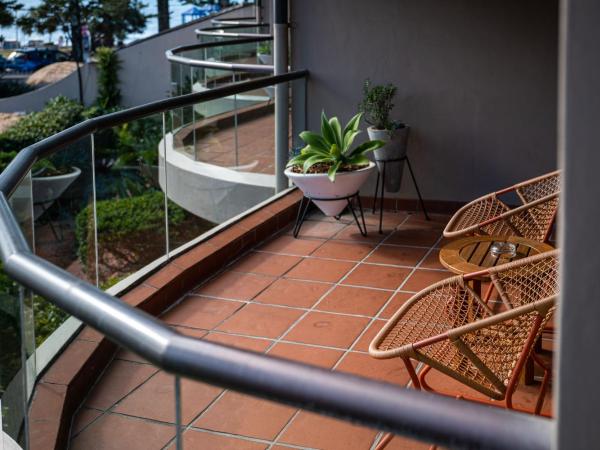 Beach Hotel Resort : photo 5 de la chambre suite supérieure - vue sur mer