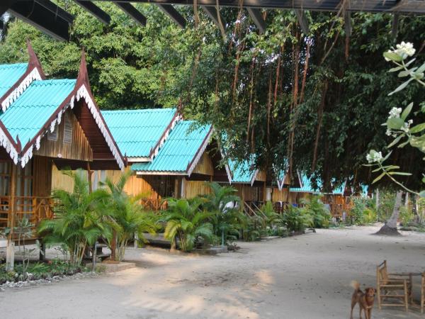 Bangbaobeach Resort : photo 3 de la chambre bungalow - vue sur mer 