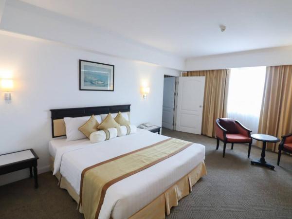 Hua Hin Grand Hotel and Plaza - SHA Extra Plus : photo 1 de la chambre suite 1 chambre