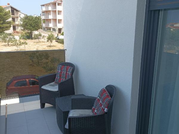 VILLA JANE INN : photo 6 de la chambre chambre double ou lits jumeaux deluxe avec balcon - vue sur mer