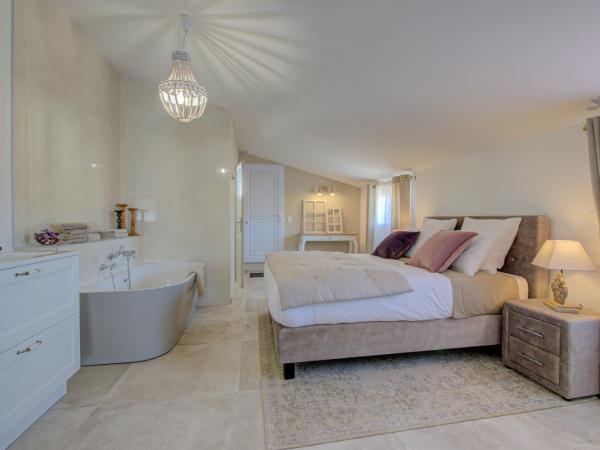 Domaine Le Courti - Adult only : photo 4 de la chambre suite junior