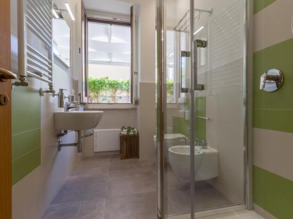 Guesthouse Libeticus : photo 5 de la chambre chambre double ou lits jumeaux avec terrasse