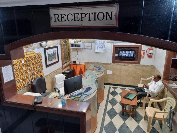 Charminar Residency : photo 3 de la chambre chambre triple Économique