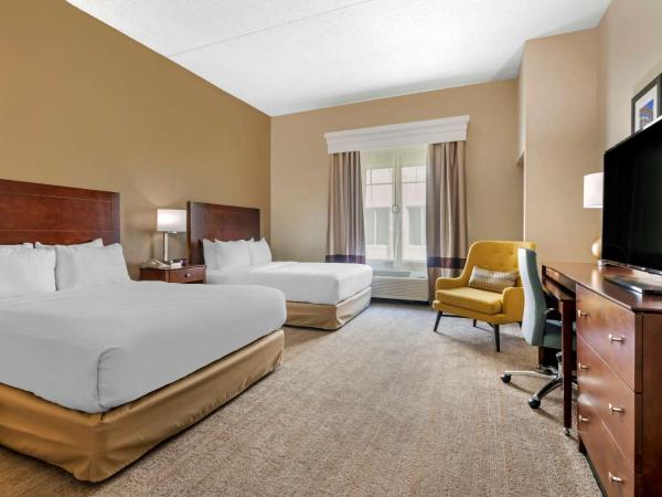 Comfort Suites Near Universal Orlando Resort : photo 3 de la chambre chambre 2 lits queen-size - accessible aux personnes à mobilité réduite - non-fumeurs