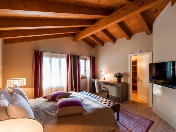 Le Grand Bellevue : photo 1 de la chambre suite avec balcon - vue sur montagnes 