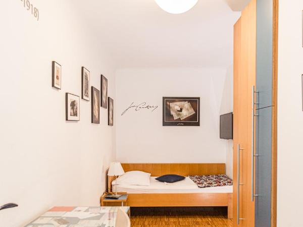 Hotel Korotan : photo 1 de la chambre chambre simple standard