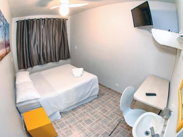 Esquina Batel - Hotel Econômico : photo 1 de la chambre chambre lit queen-size deluxe