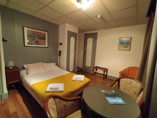Hotel de Savoie : photo 2 de la chambre chambre double - vue sur canal