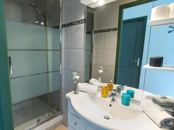 La Ciotat Le Saint Estève : photo 3 de la chambre appartement avec terrasse