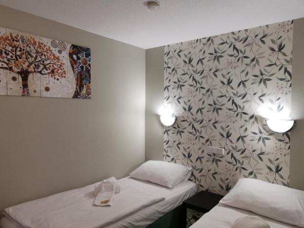 Bölsche Hotel : photo 3 de la chambre petite chambre double