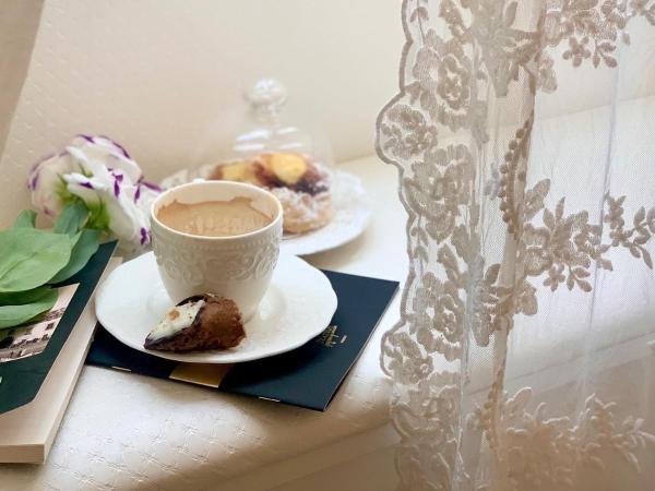 Palazzo del Poeta - Dimora Contemporanea : photo 2 de la chambre chambre deluxe