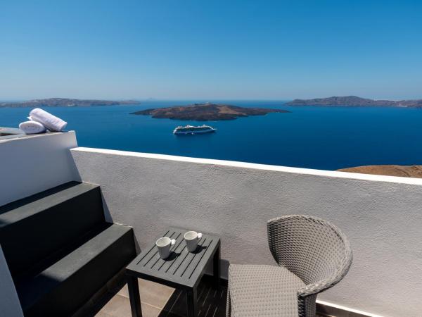 Katris Apartments : photo 7 de la chambre chambre double avec balcon - vue sur mer