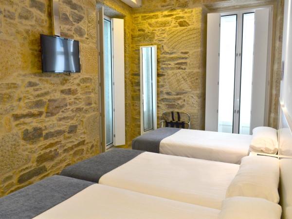 Hotel Alda San Bieito : photo 10 de la chambre chambre triple