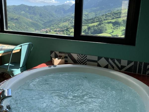 LA ALDEA SOÑADA : photo 2 de la chambre chambre double avec baignoire spa