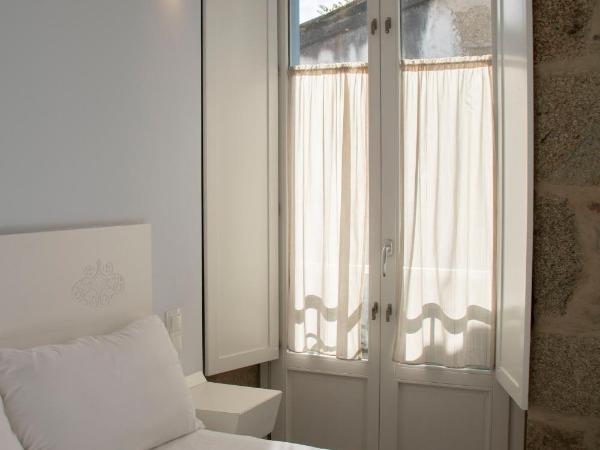 Hotel Alda San Bieito : photo 4 de la chambre chambre lit king-size supérieure