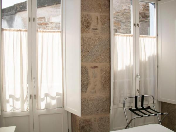 Hotel Alda San Bieito : photo 8 de la chambre chambre lit king-size supérieure