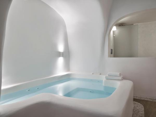 Katikies Kirini Santorini - The Leading Hotels Of The World : photo 3 de la chambre suite kirini