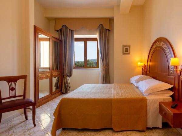 Hotel Villa Igea : photo 1 de la chambre chambre double - vue sur mer