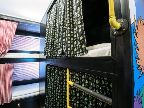 Brix Hostel : photo 4 de la chambre lit dans dortoir mixte de 8 lits